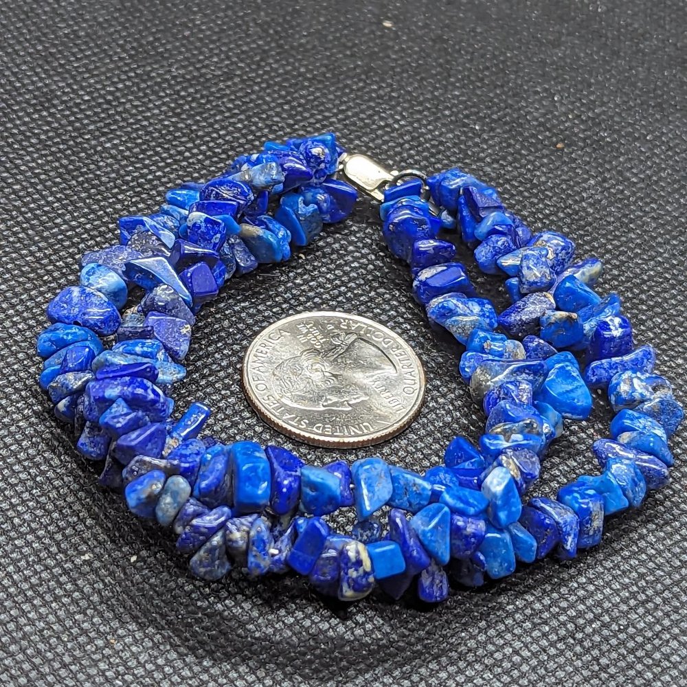 Lapis Lazuli chip bracelet - 3 strands with closure